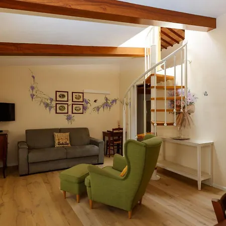 Borgo Risi Nyaraló *