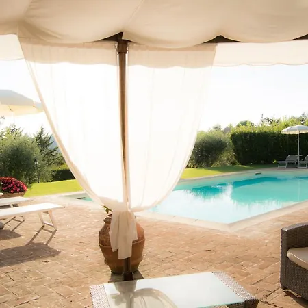 Nyaraló Borgo Risi Siena